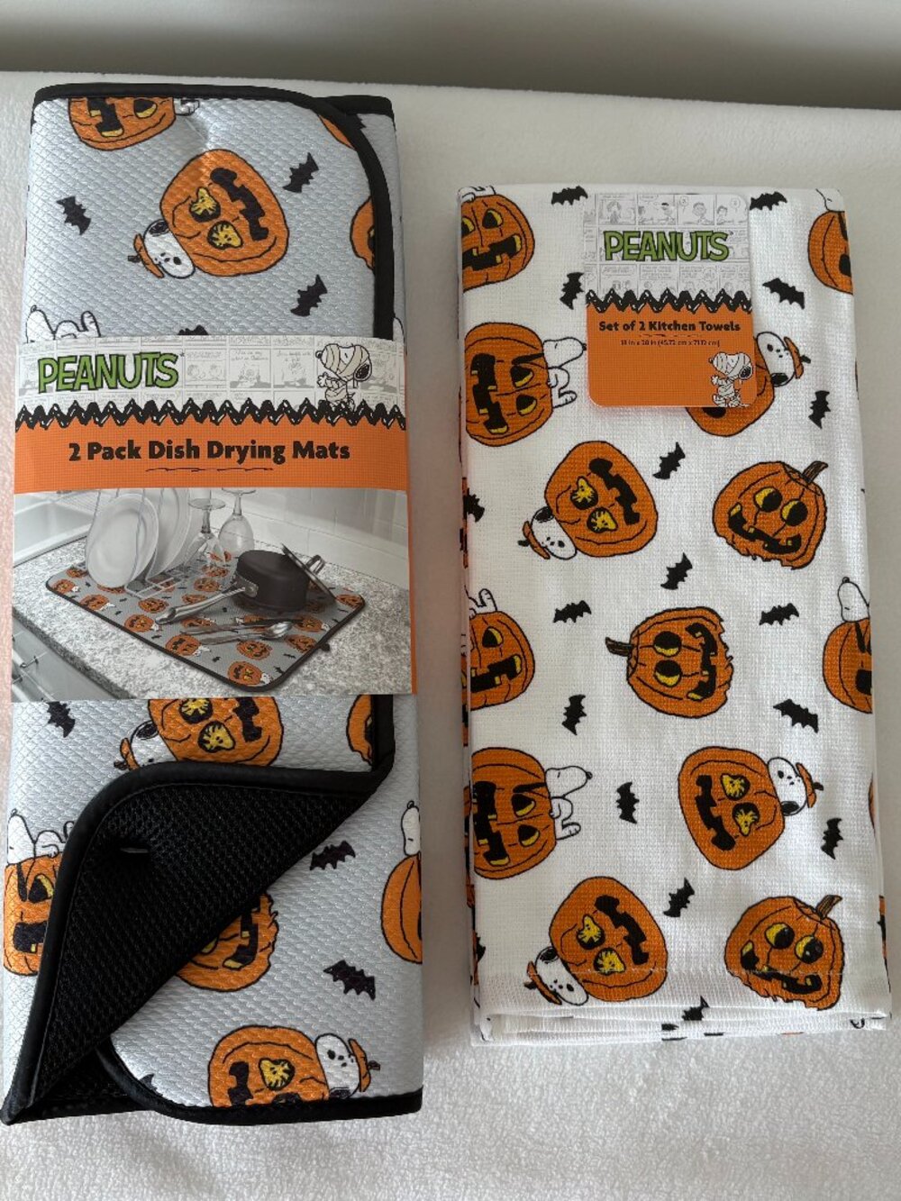 NWT - Peanuts Snoopy Pumpkins Kitchen Towels and Dish Drying Mats - Set of 4
